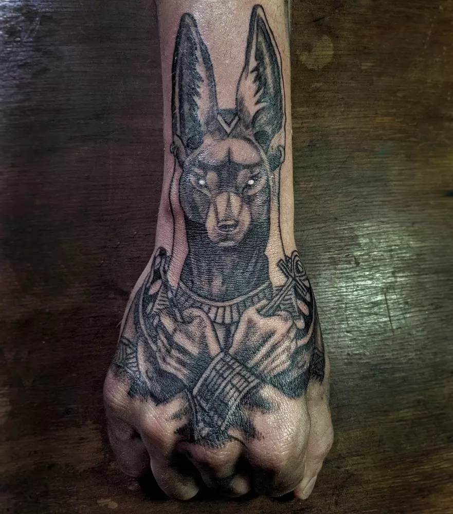 Foto de uma tatuagem desenhada pelo Matheus Sampaio